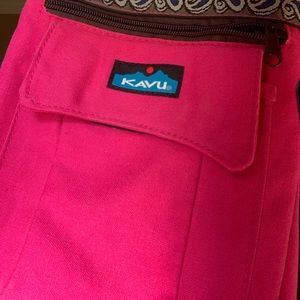 KAVU crossbody bag!